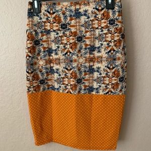 LulaRoe - Cassie Skirt - Small